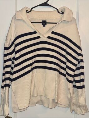 GAP White & Navy Striped Collared V-Neck Sweater